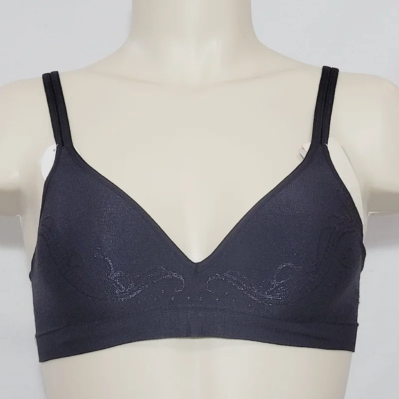 Hanes HC80 Barely There 4546 Wire Free Soft Cup Bra XS X-SMALL Black NWT