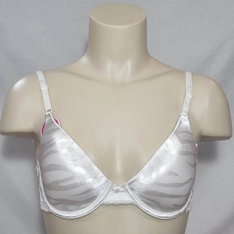 DISCONTINUED Maidenform 7122 One Fabulous Fit Jacquard Satin Underwire Bra 34C White NWT DISCONTINUED Maidenform 7122 One Fabulous Fit Jacquard Satin Underwire Bra 34C White NWT